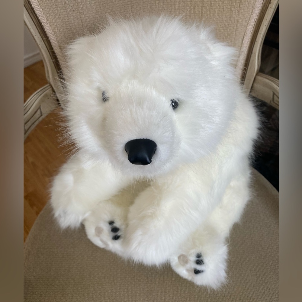 Ditz Designs 26” Polar Bear Hugs